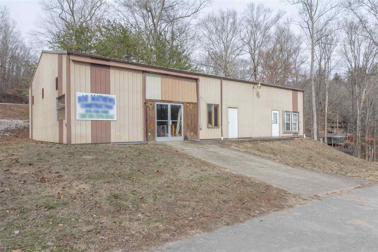 530 Lake Malone Rd, Lewisburg, KY 42256
